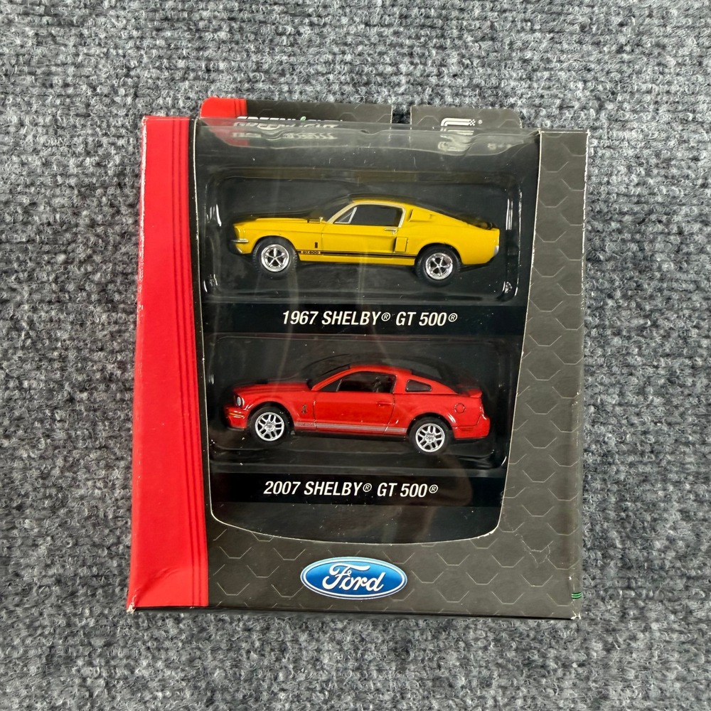 Greenlight Shelby GT 500 Factory 2-Pack 1:64 Yellow Red Diecast Mustang Set